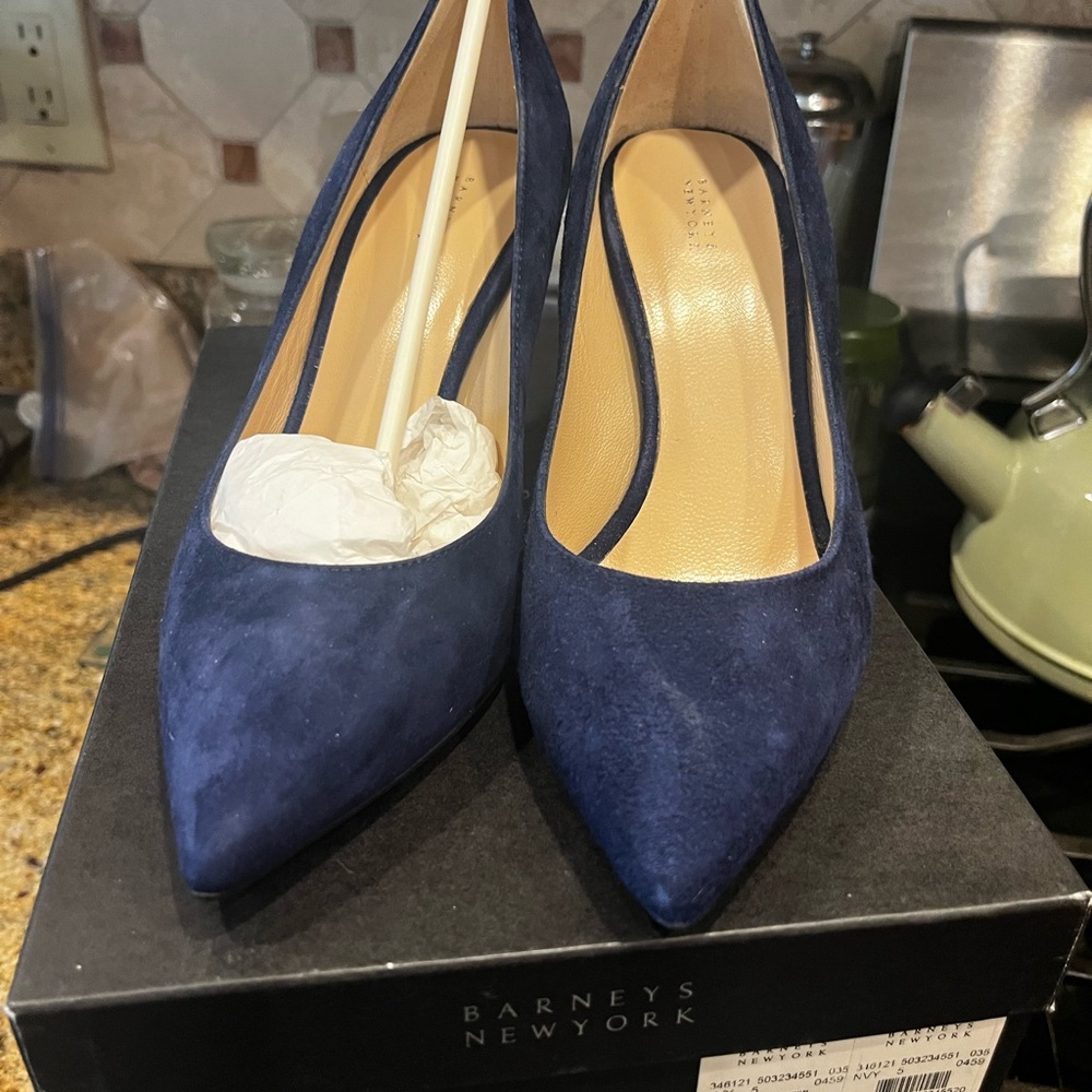 Barney’s NY Suede Pump